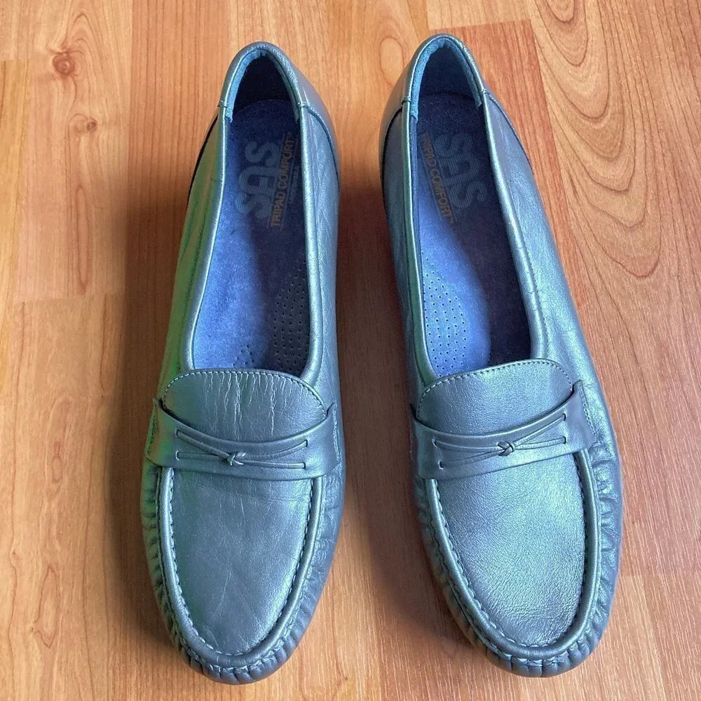 SAS Easier Moccasin Leather Loafers, Size 12 Narrow, Pearly Gunmetal Grey Wedge